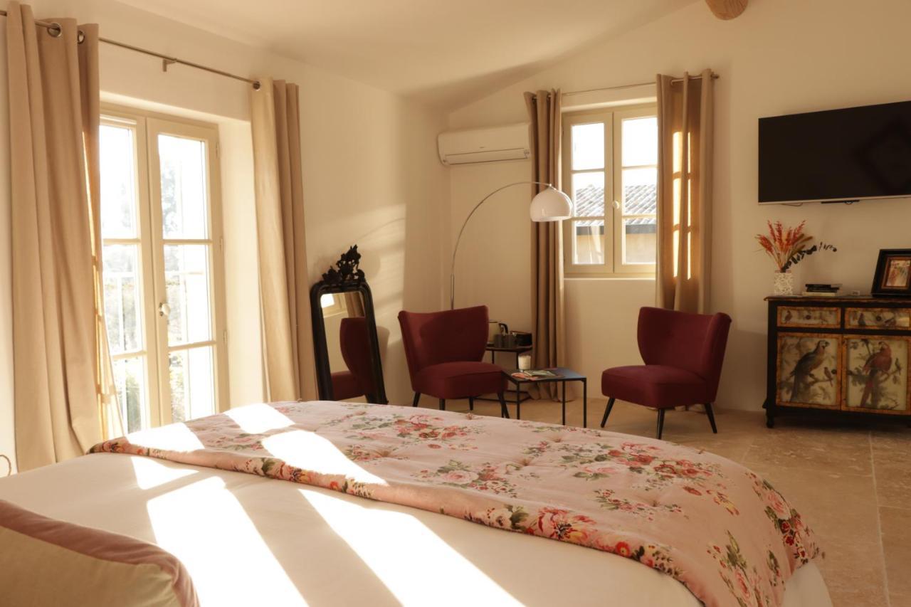 Le Mas Josephine Saint-Remy-de-Provence Bagian luar foto