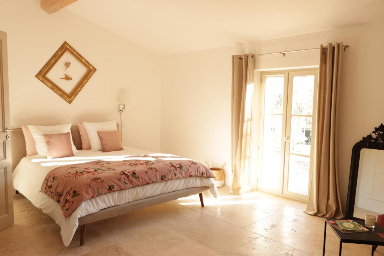 Le Mas Josephine Saint-Remy-de-Provence Bagian luar foto