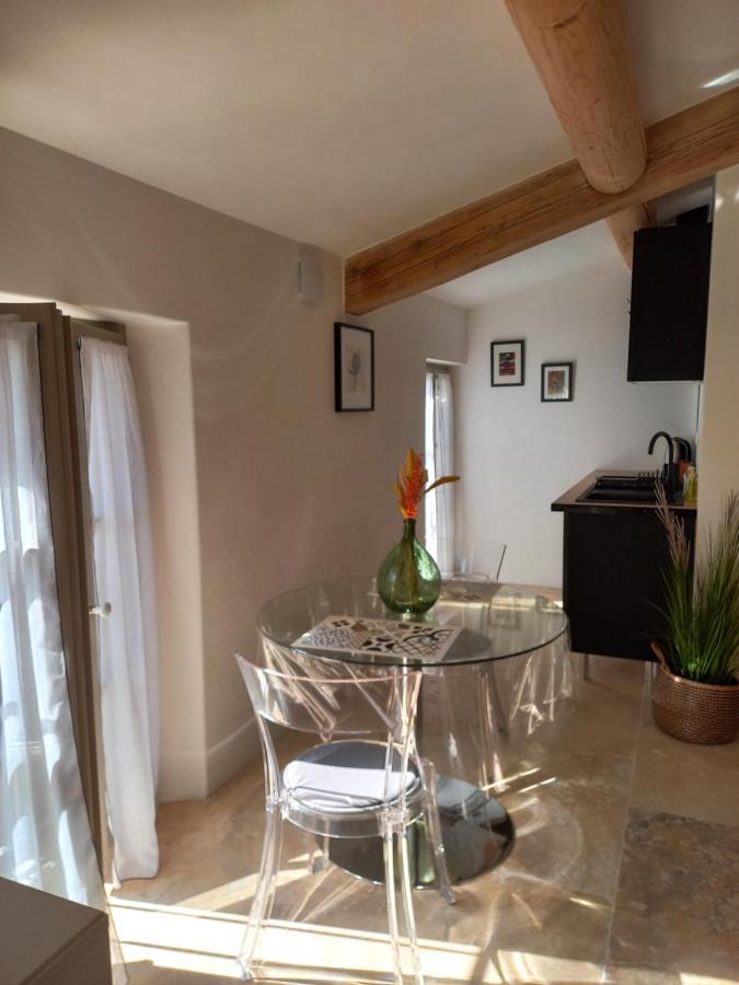 Le Mas Josephine Saint-Remy-de-Provence Bagian luar foto
