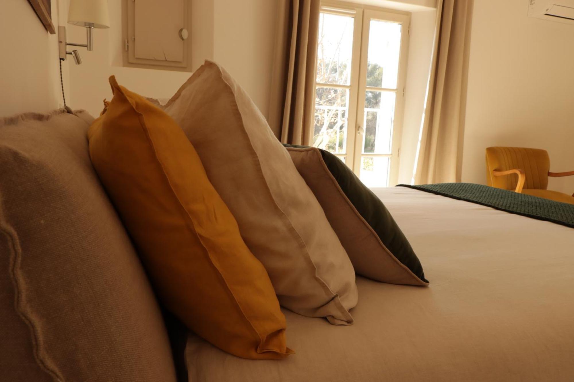 Le Mas Josephine Saint-Remy-de-Provence Bagian luar foto