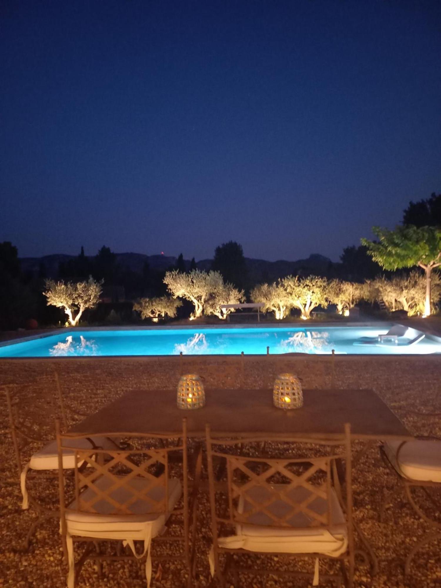 Le Mas Josephine Saint-Remy-de-Provence Bagian luar foto