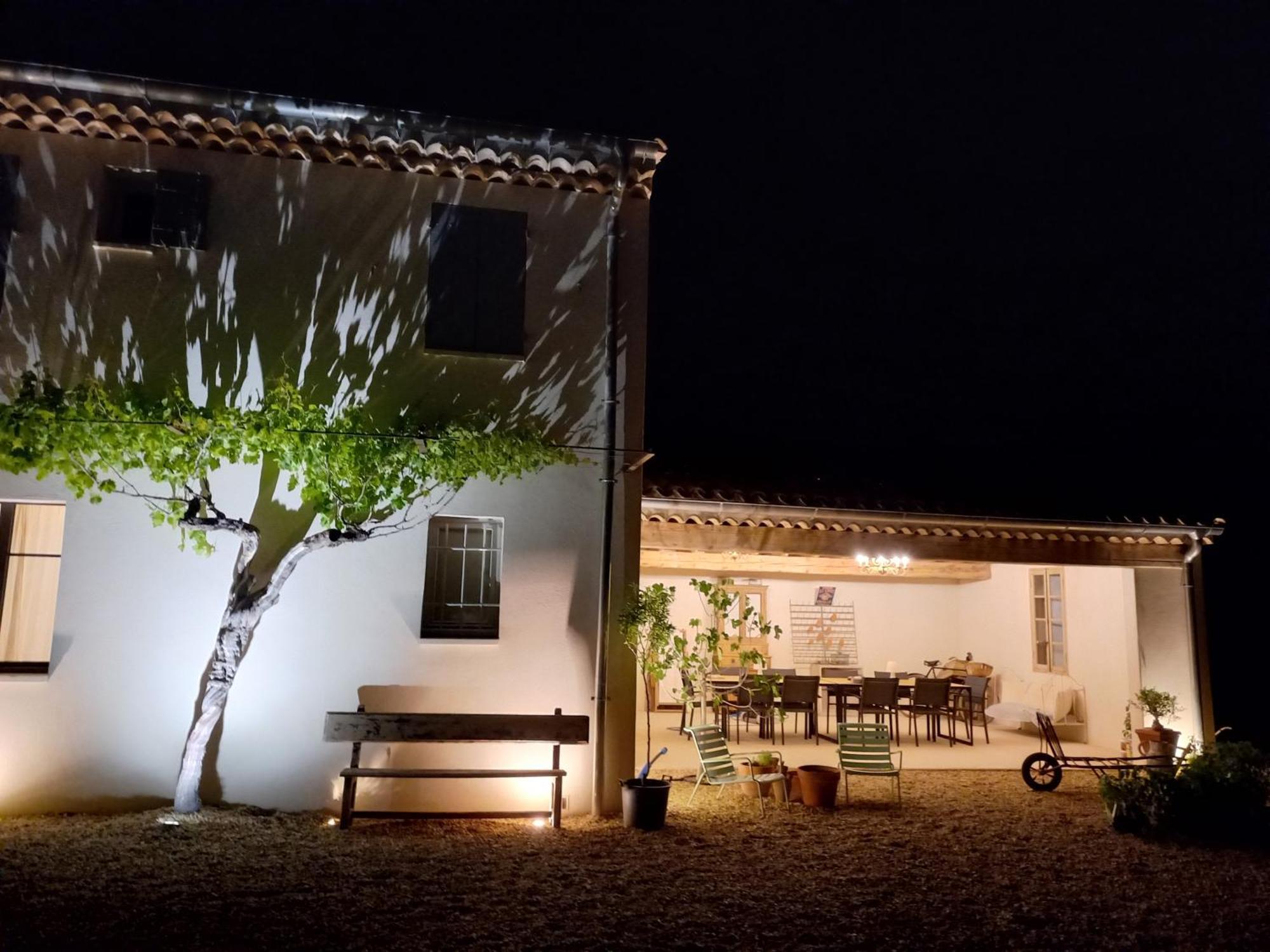 Le Mas Josephine Saint-Remy-de-Provence Bagian luar foto